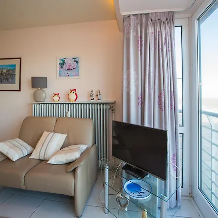 Coastal Getaway W Garage, Cleaning Included * Middelkerke